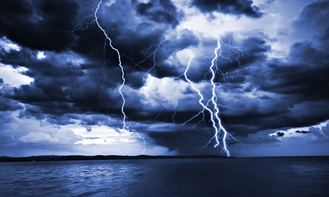 Έκτακτο δελτίο ΕΜΥ: Έρχονται έντονα φαινόμενα – Πού θα «χτυπήσουν» το Δεκαπενταύγουστο